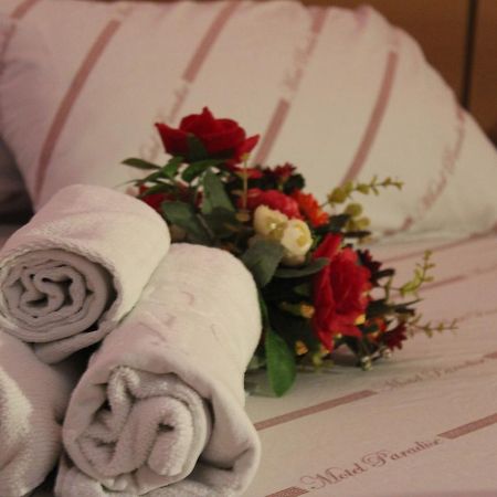 Motel Paradise (Adults Only) Сан-Жозе-дус-Кампус Экстерьер фото